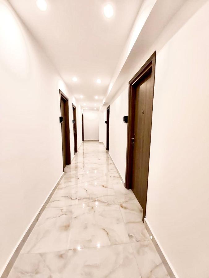 Real City Suites Syntagma Atenas Exterior foto